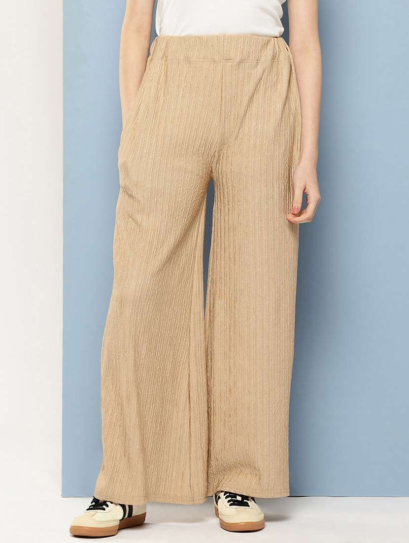 women solid mid rise flared palazzo - 22074043 - Zoom Image - 0