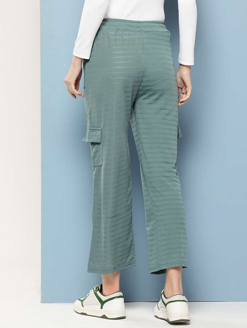 women solid mid rise regular fit cargo - 22074048 -  Standard Image - 2