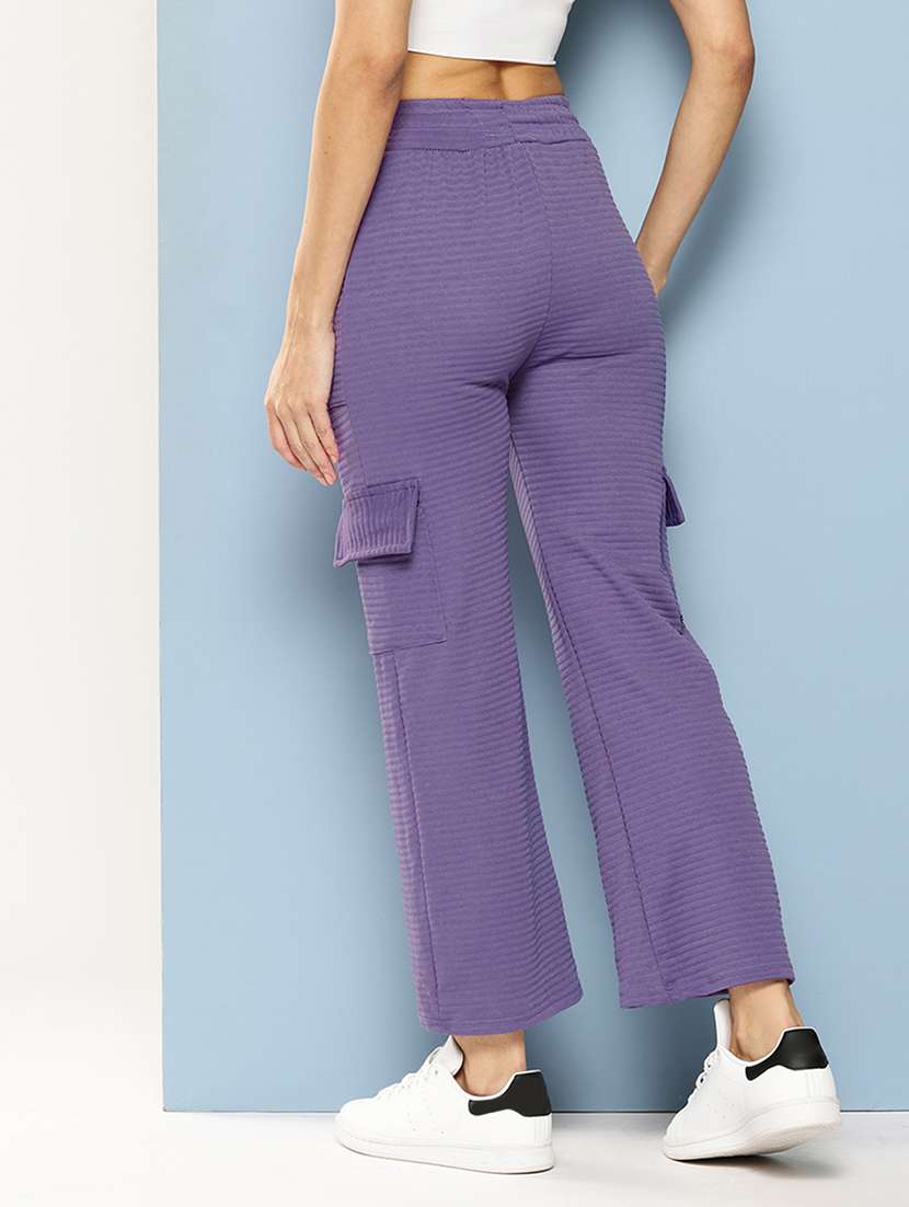 women solid mid rise regular fit cargo - 22074052 -  Standard Image - 2