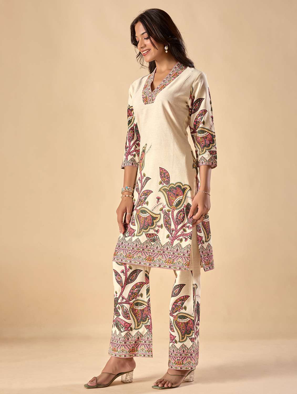 women printed three quarter sleeve kurta pant set - 22074139 -  Standard Image - 2
