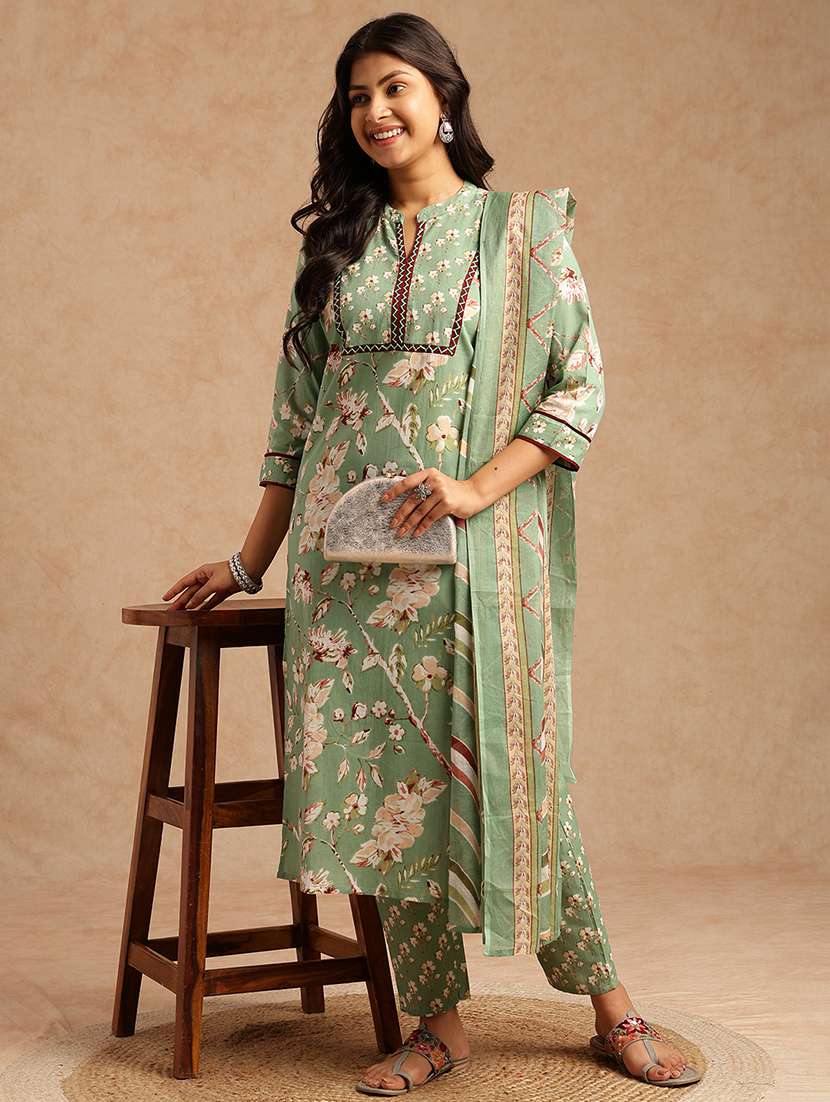 women floral printed three quarter sleeve kurta pant with dupatta set