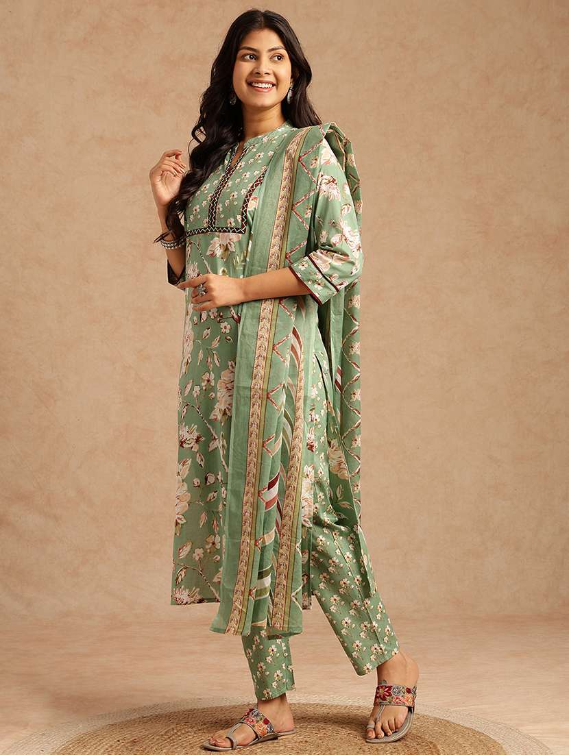women floral printed three quarter sleeve kurta pant with dupatta set - 22074157 -  Standard Image - 2