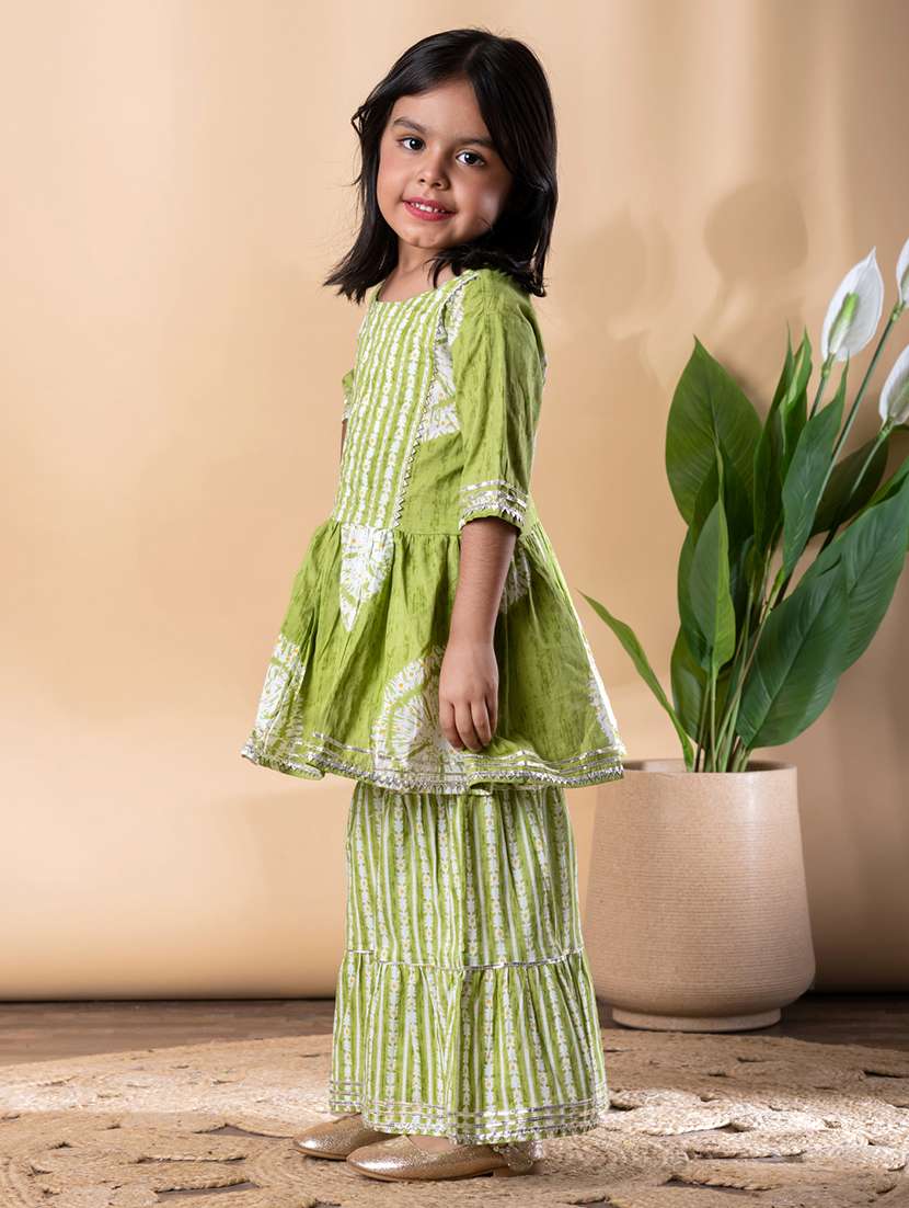 girls printed three quarter sleeve kurta and sharara set  - 22074250 -  Standard Image - 2