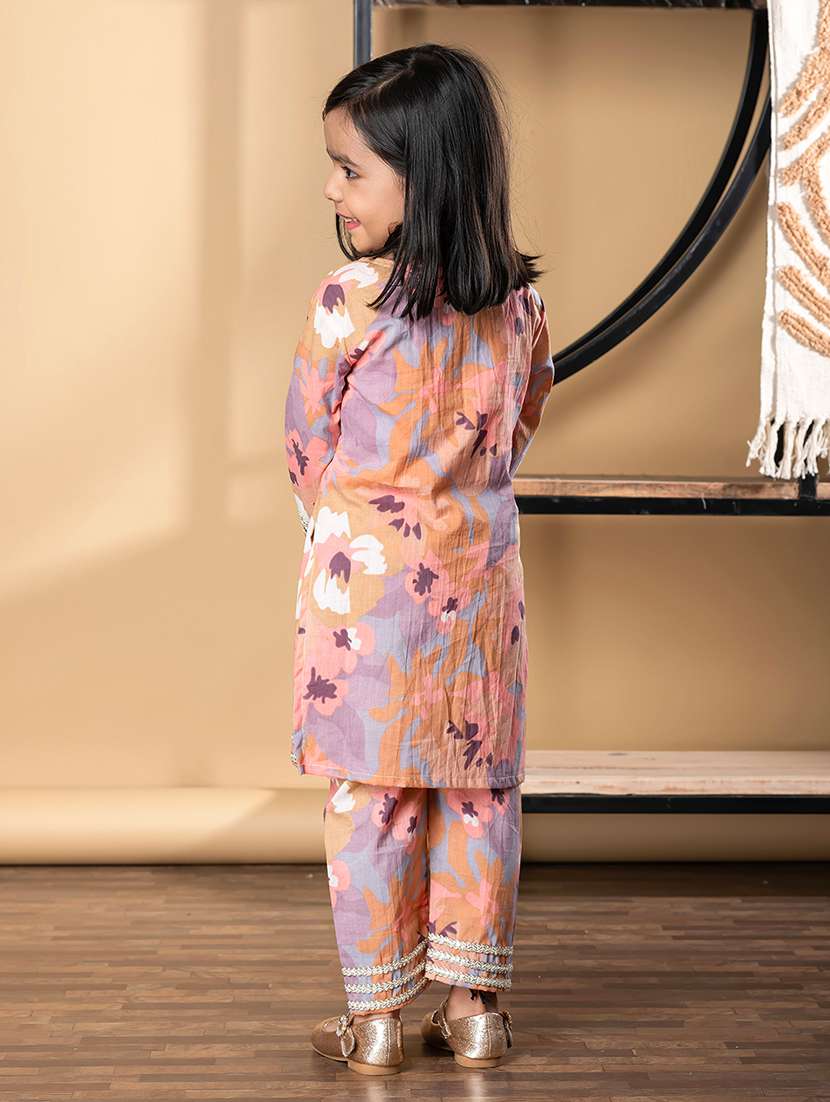 girls printed kurta and pant set  - 22074256 -  Standard Image - 2