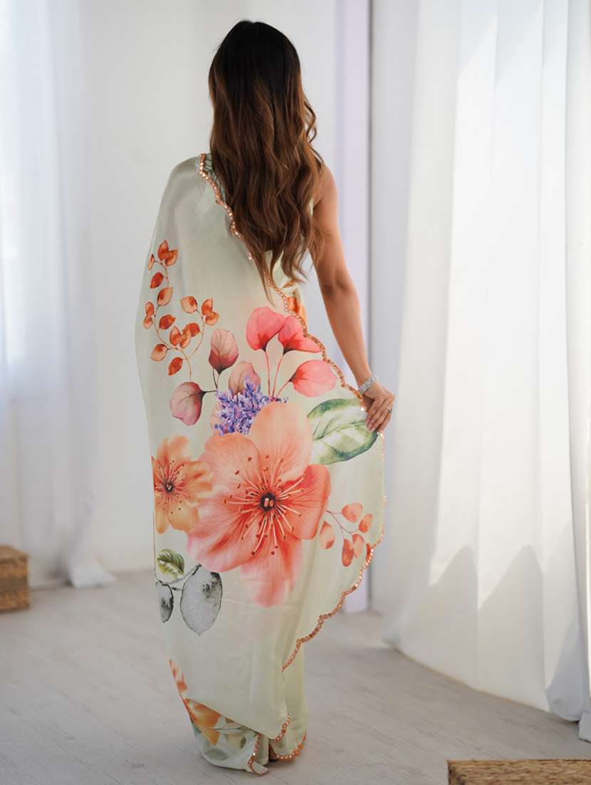 women printed casual wear saree with blouse - 22074473 -  Standard Image - 2