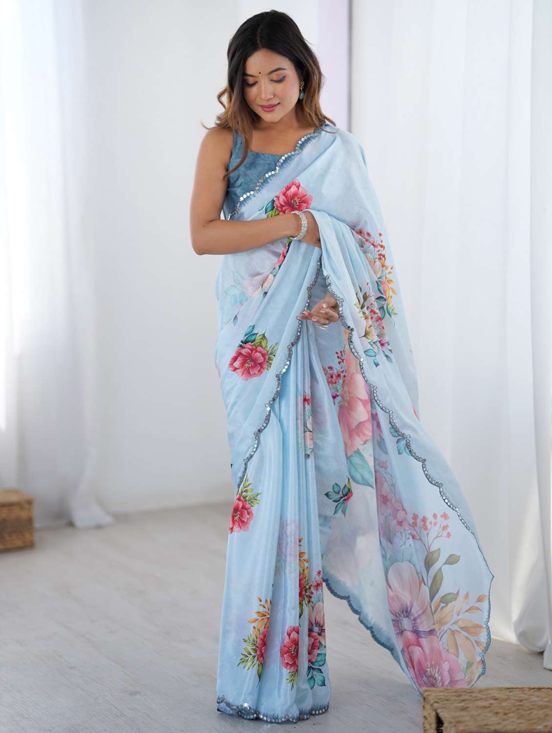 women printed casual wear saree with blouse