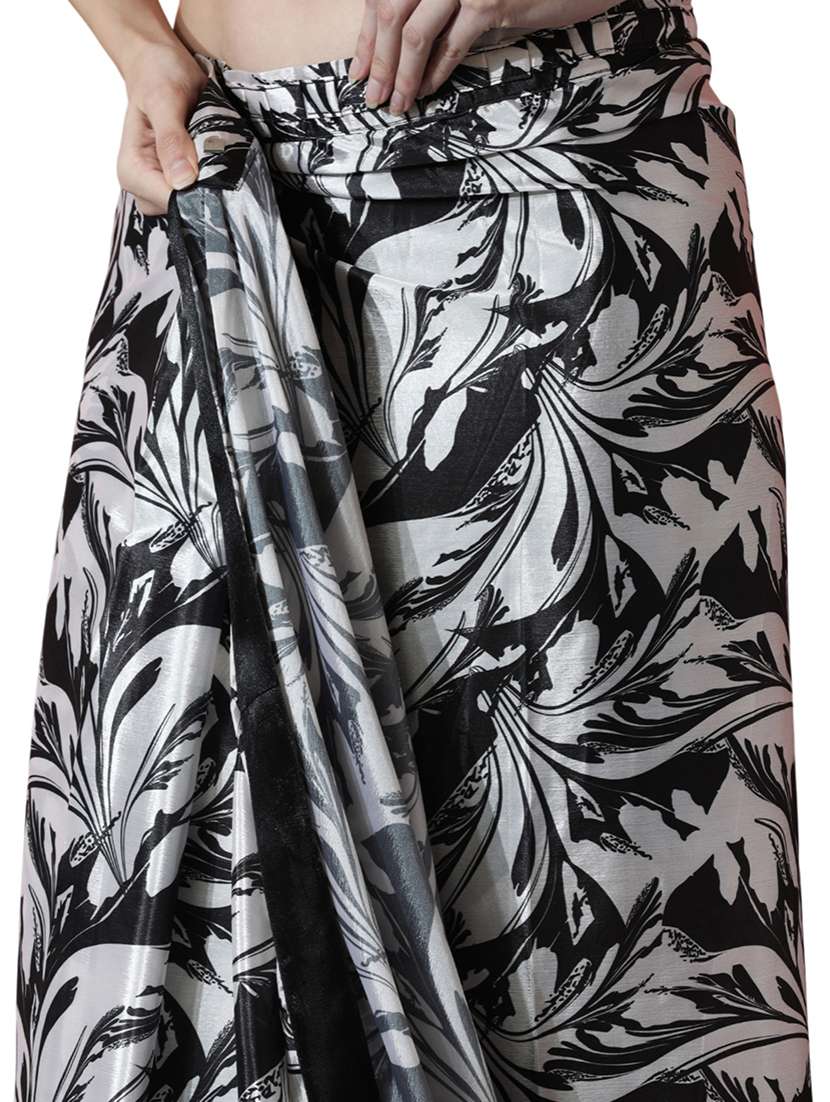women printed ready to wear saree with blouse - 22074666 - Standard Image - 2