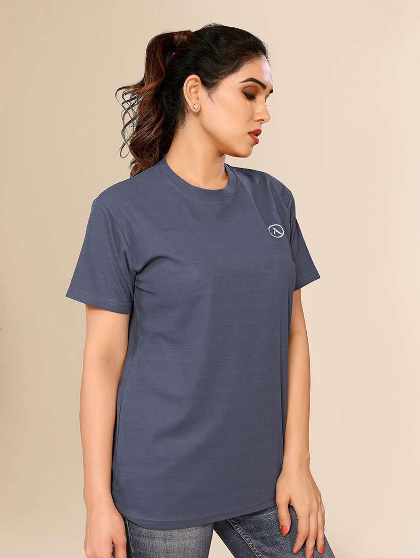 women solid short sleeves plain t-shirt - 22075818 - Standard Image - 2