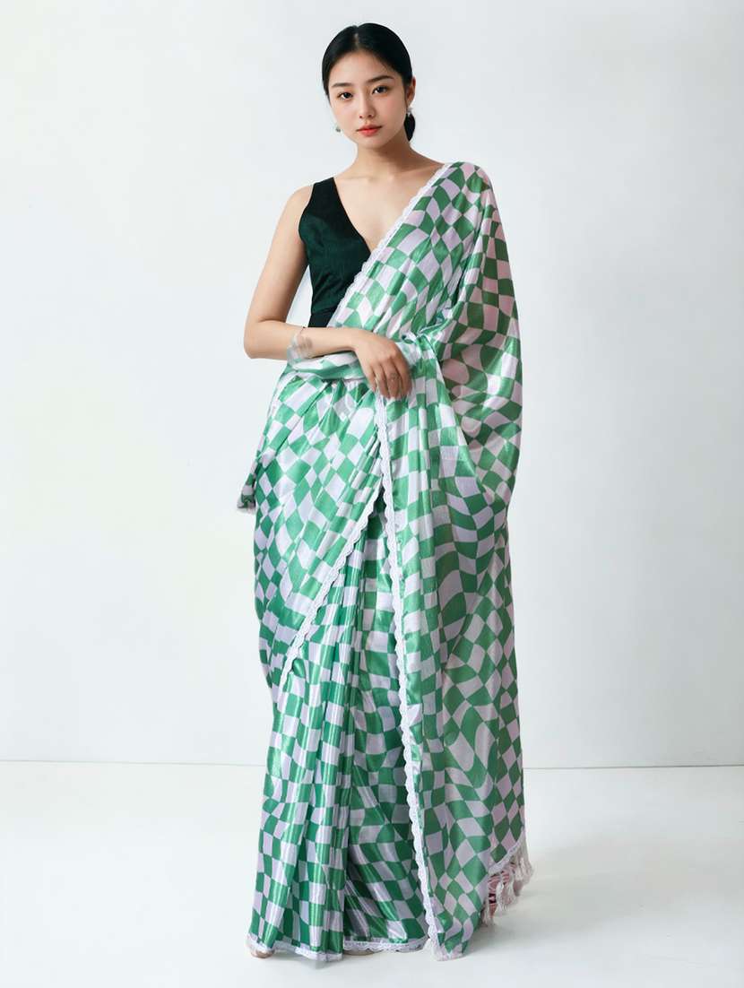 women printed casual wear saree with blouse