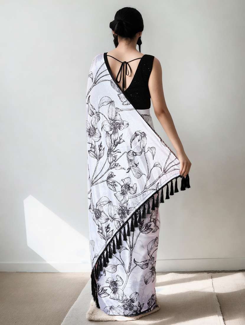 women printed casual wear saree with blouse - 22076060 - Standard Image - 2