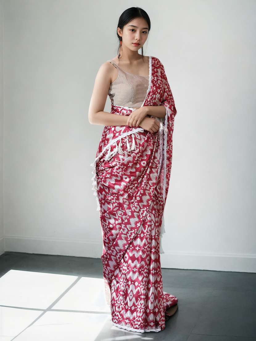 women printed casual wear saree with blouse - 22076086 - Standard Image - 2