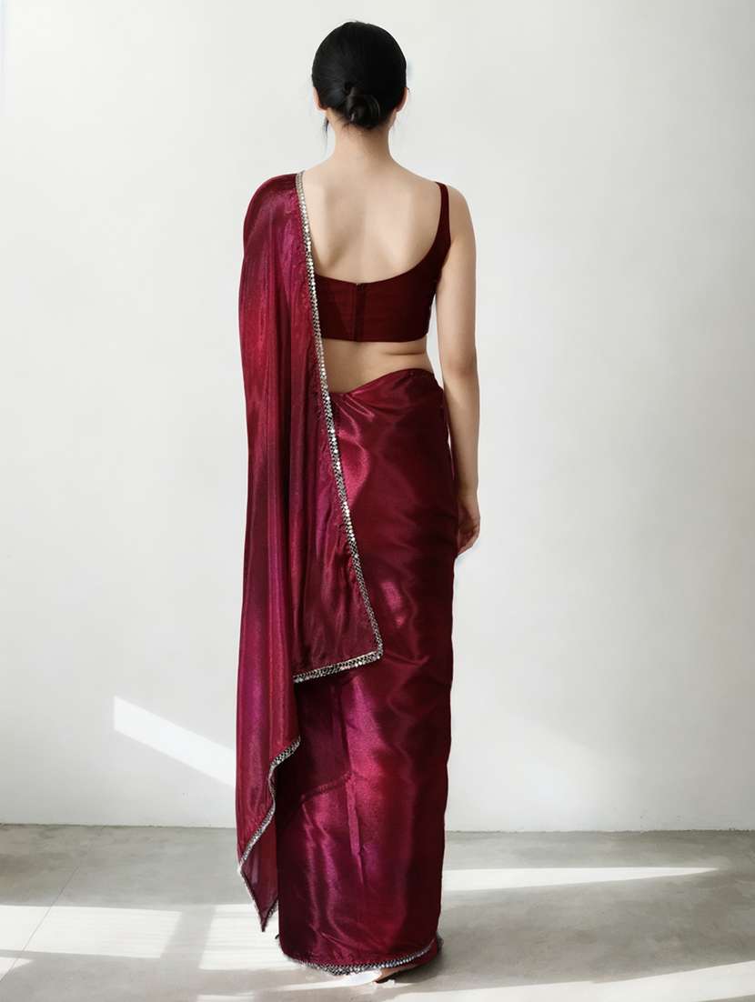 women printed casual wear saree with blouse - 22076099 - Standard Image - 2