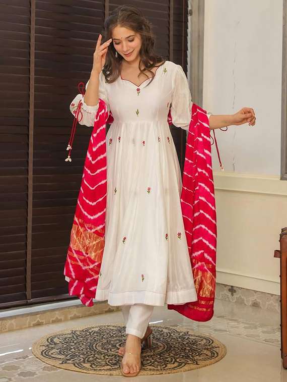 women embroidered three quarter sleeve kurta pant with dupatta set - 22076114 - Standard Image - 2