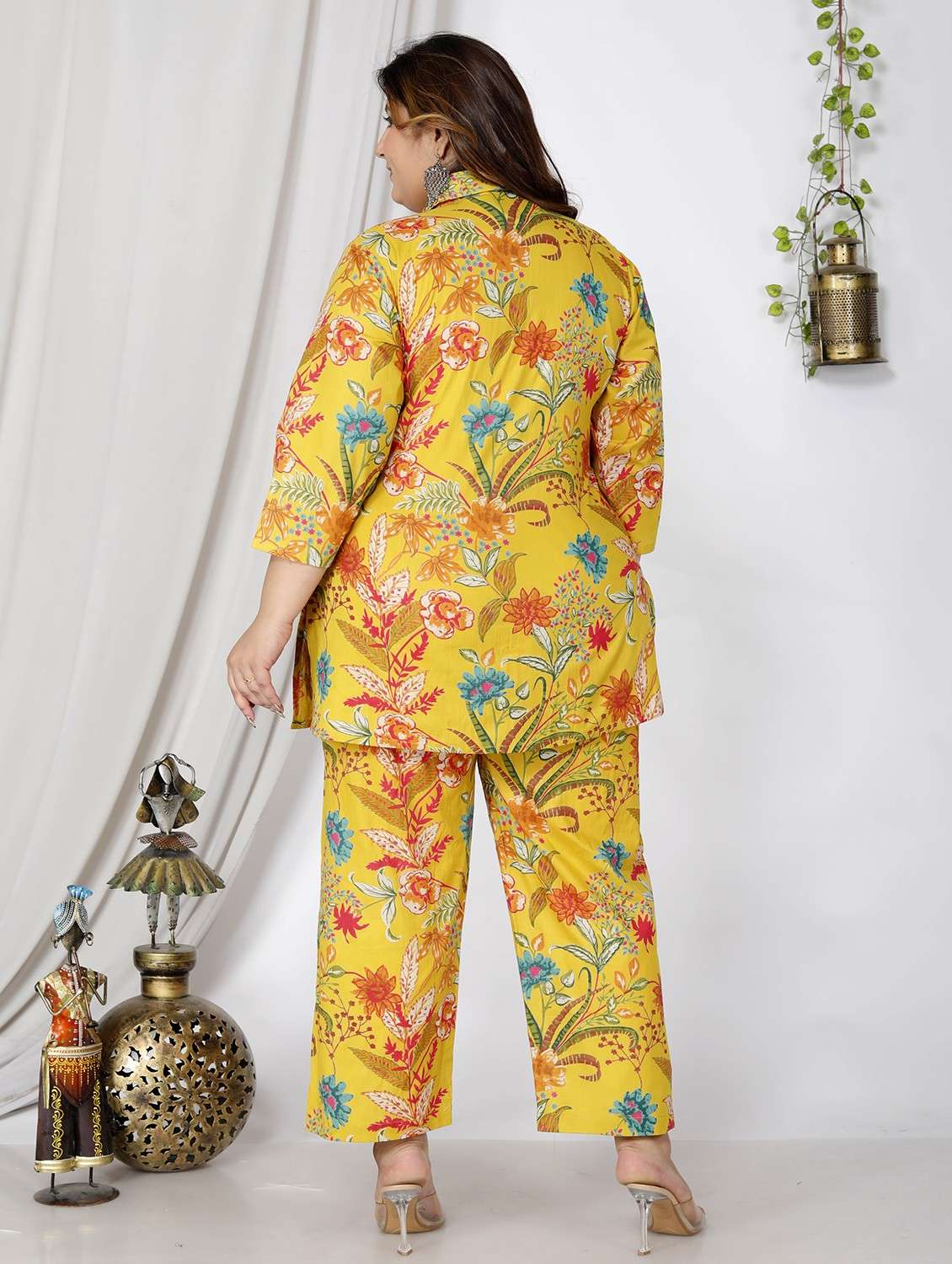 women three quarter sleeve plus size ethnic co-ord set - 22076451 -  Standard Image - 2