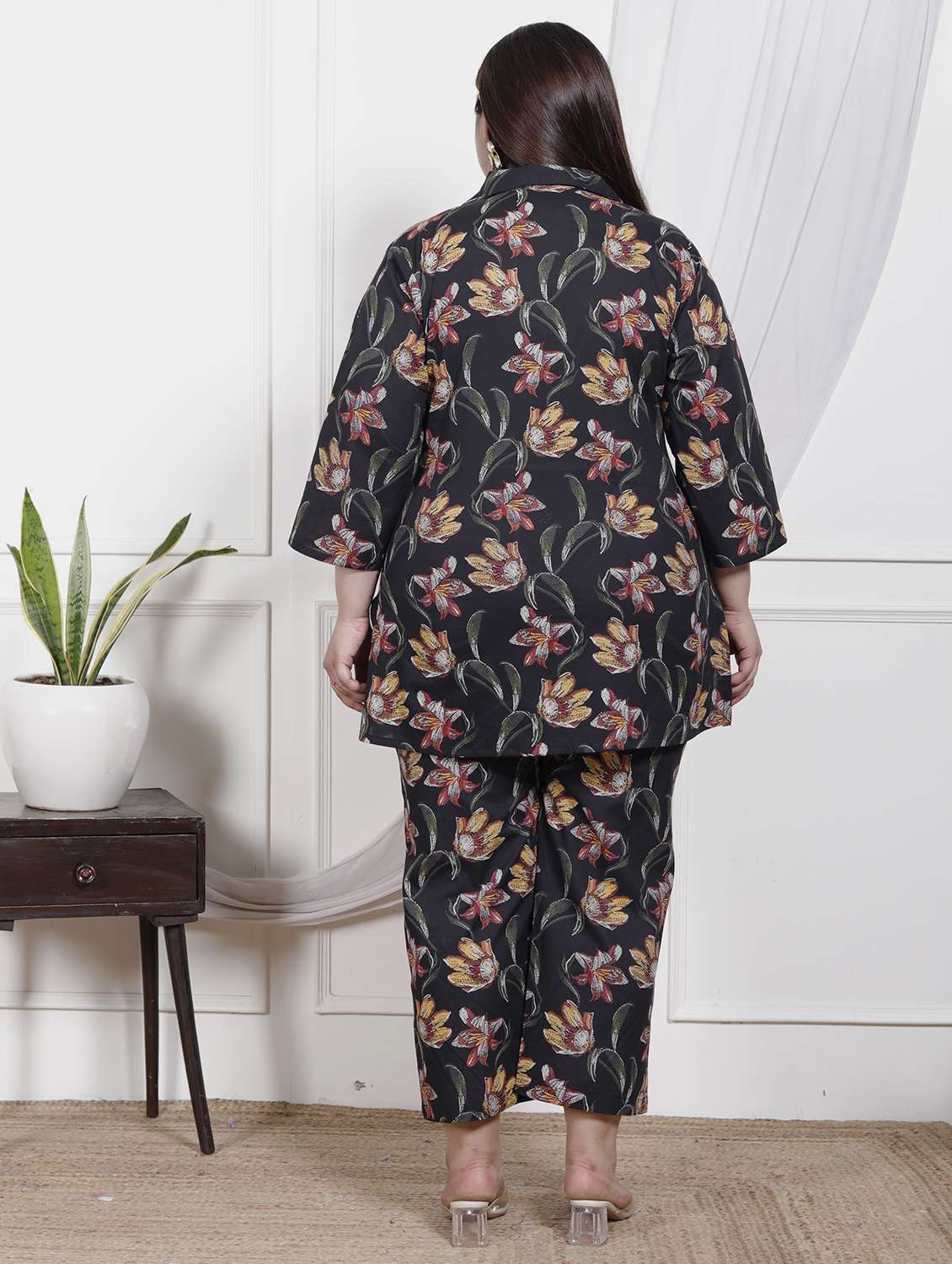 women three quarter sleeve plus size ethnic co-ord set - 22076453 -  Standard Image - 2