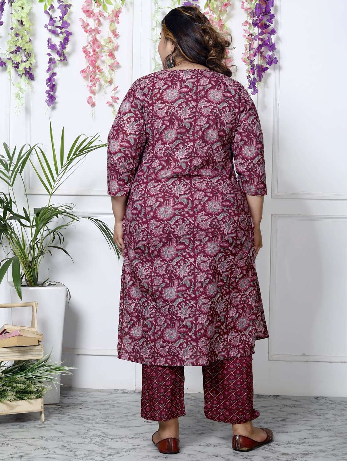 women printed three quarter sleeve kurta pant with dupatta set - 22076494 -  Standard Image - 2