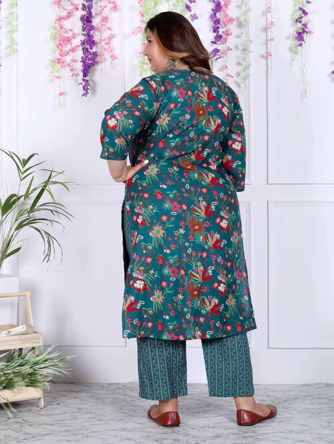 women floral printed three quarter sleeve kurta pant with dupatta set - 22076495 -  Standard Image - 2