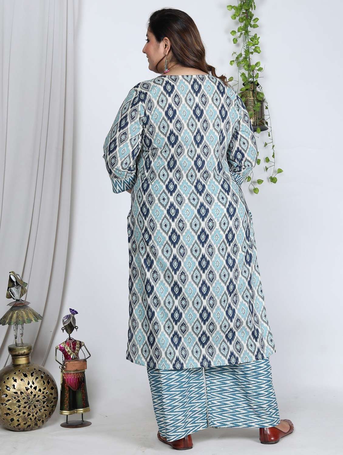 women printed three quarter sleeve kurta pant with dupatta set - 22076512 -  Standard Image - 2