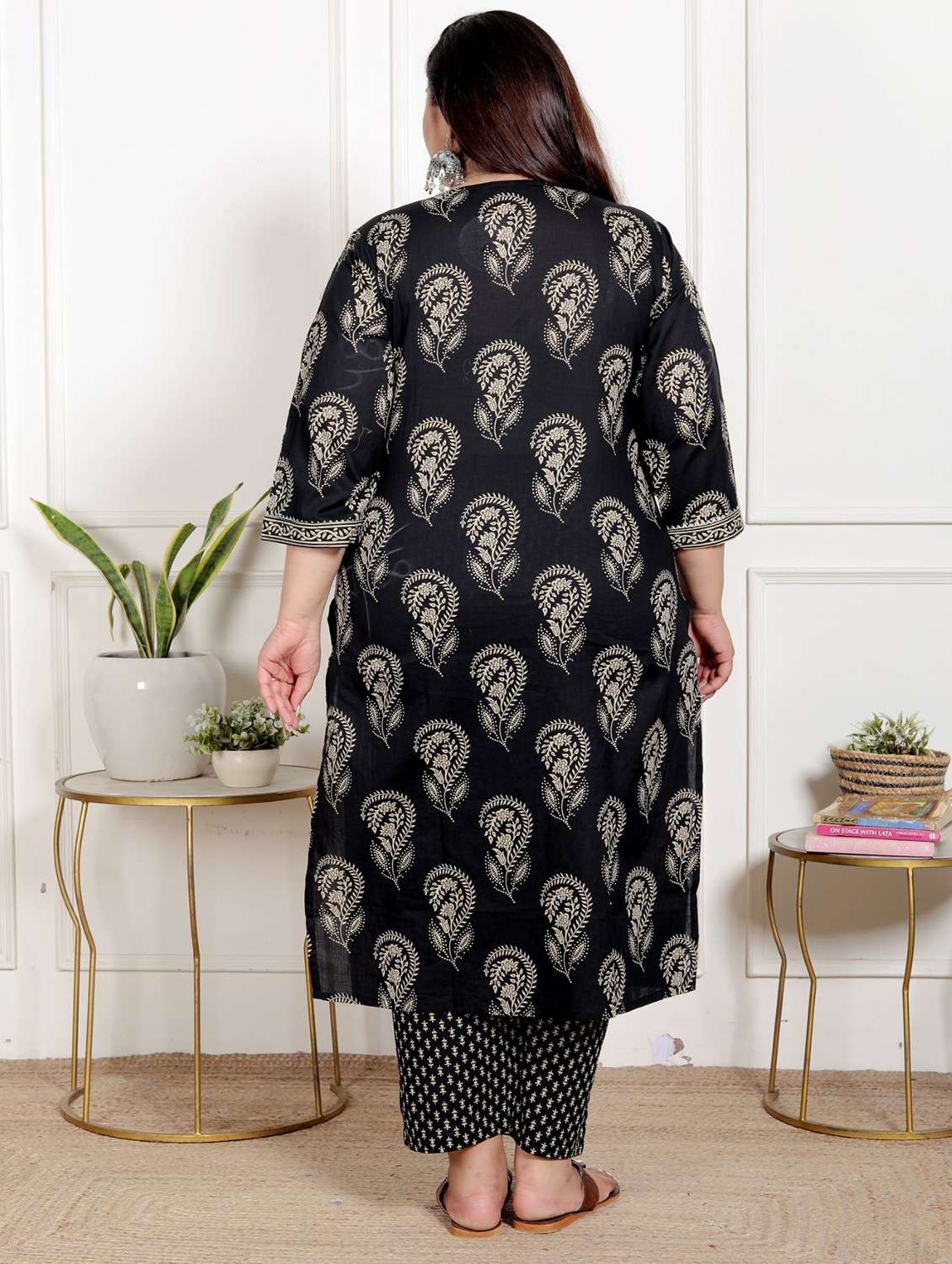 women printed three quarter sleeve kurta pant with dupatta set - 22076531 -  Standard Image - 2