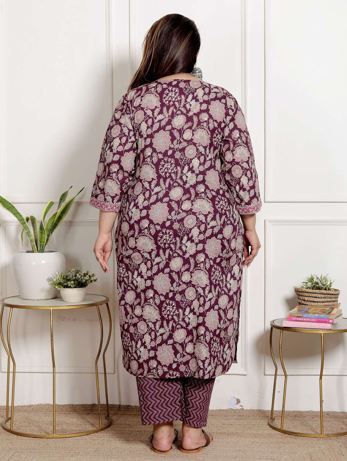 women floral printed three quarter sleeve kurta pant with dupatta set - 22076532 -  Standard Image - 2