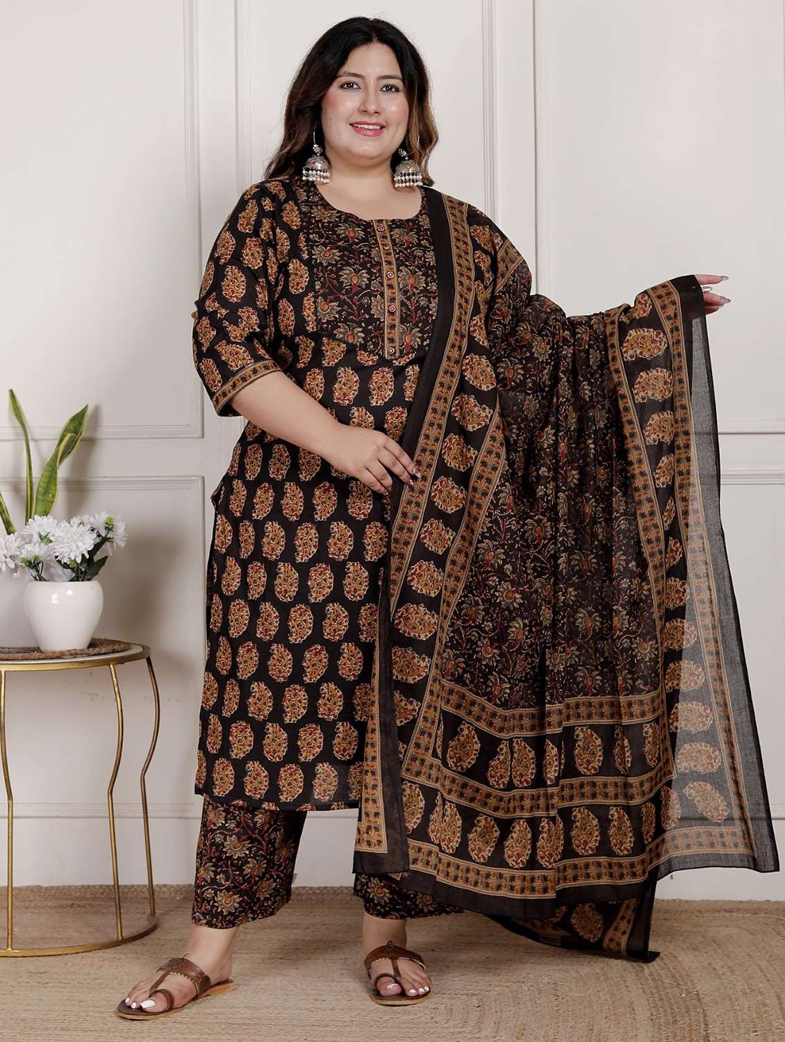 women printed three quarter sleeve kurta pant with dupatta set - 22076552 -  Standard Image - 2