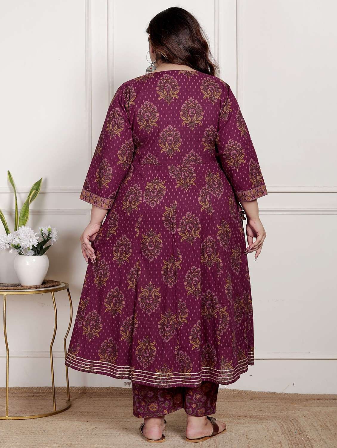 women printed three quarter sleeve kurta pant with dupatta set - 22076556 -  Standard Image - 2