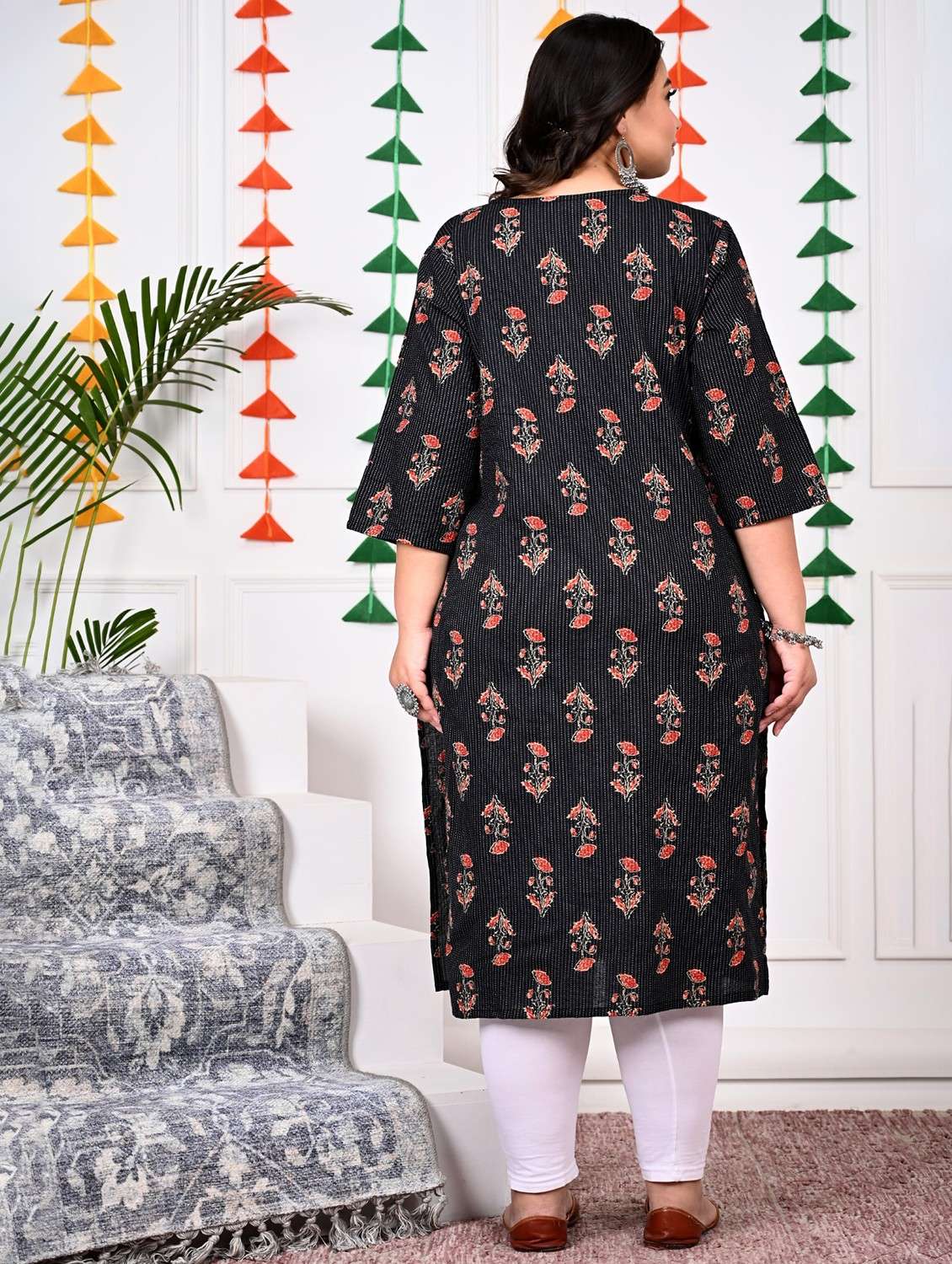 women plus size three quarter sleeve straight kurta - 22076567 - Standard Image - 2