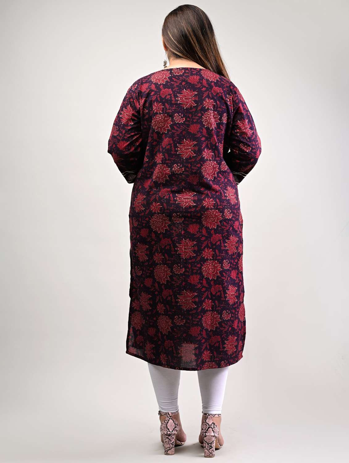 women plus size three quarter sleeve straight kurta - 22076600 -  Standard Image - 2