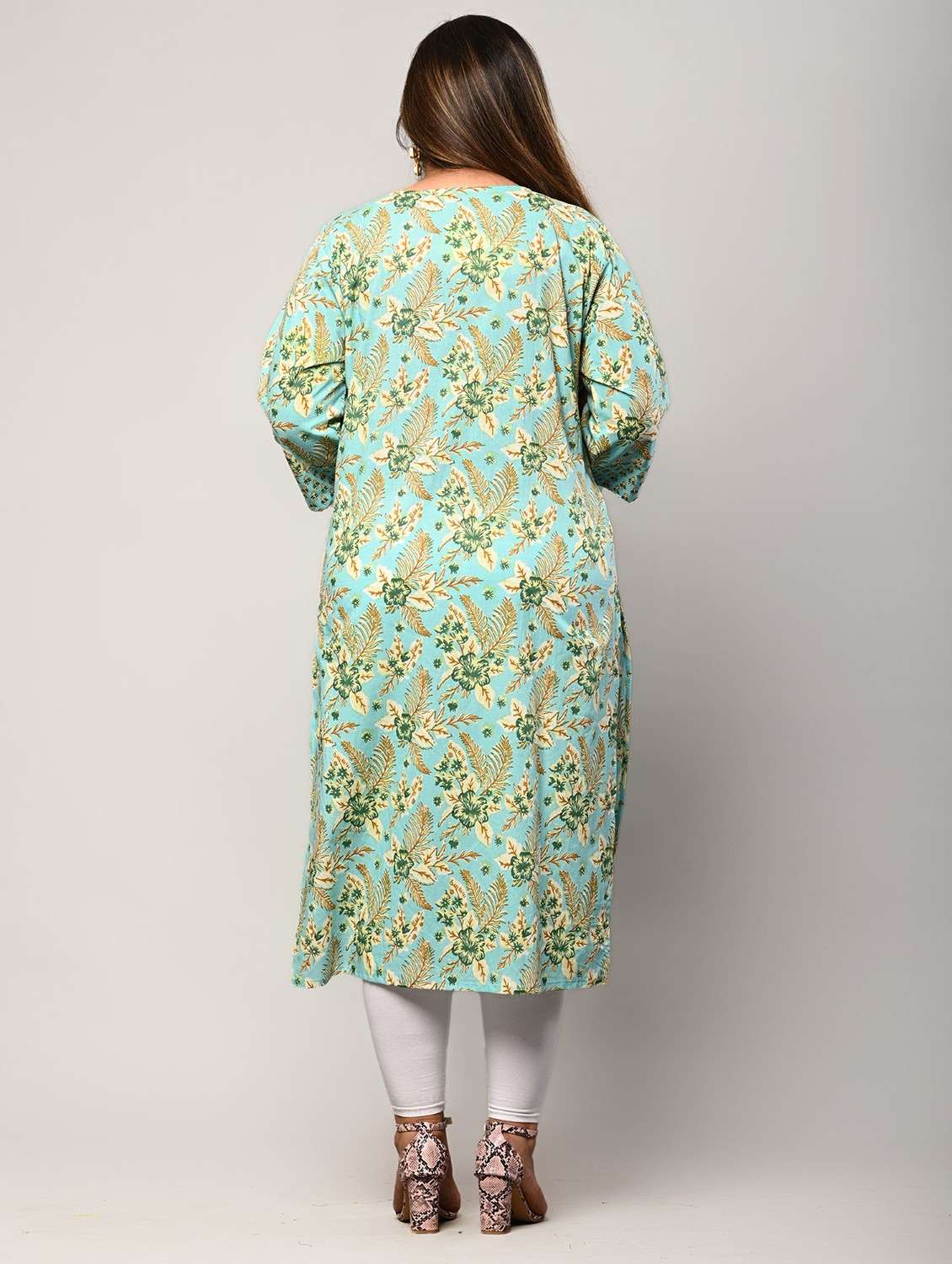 women plus size three quarter sleeve straight kurta - 22076610 -  Standard Image - 2