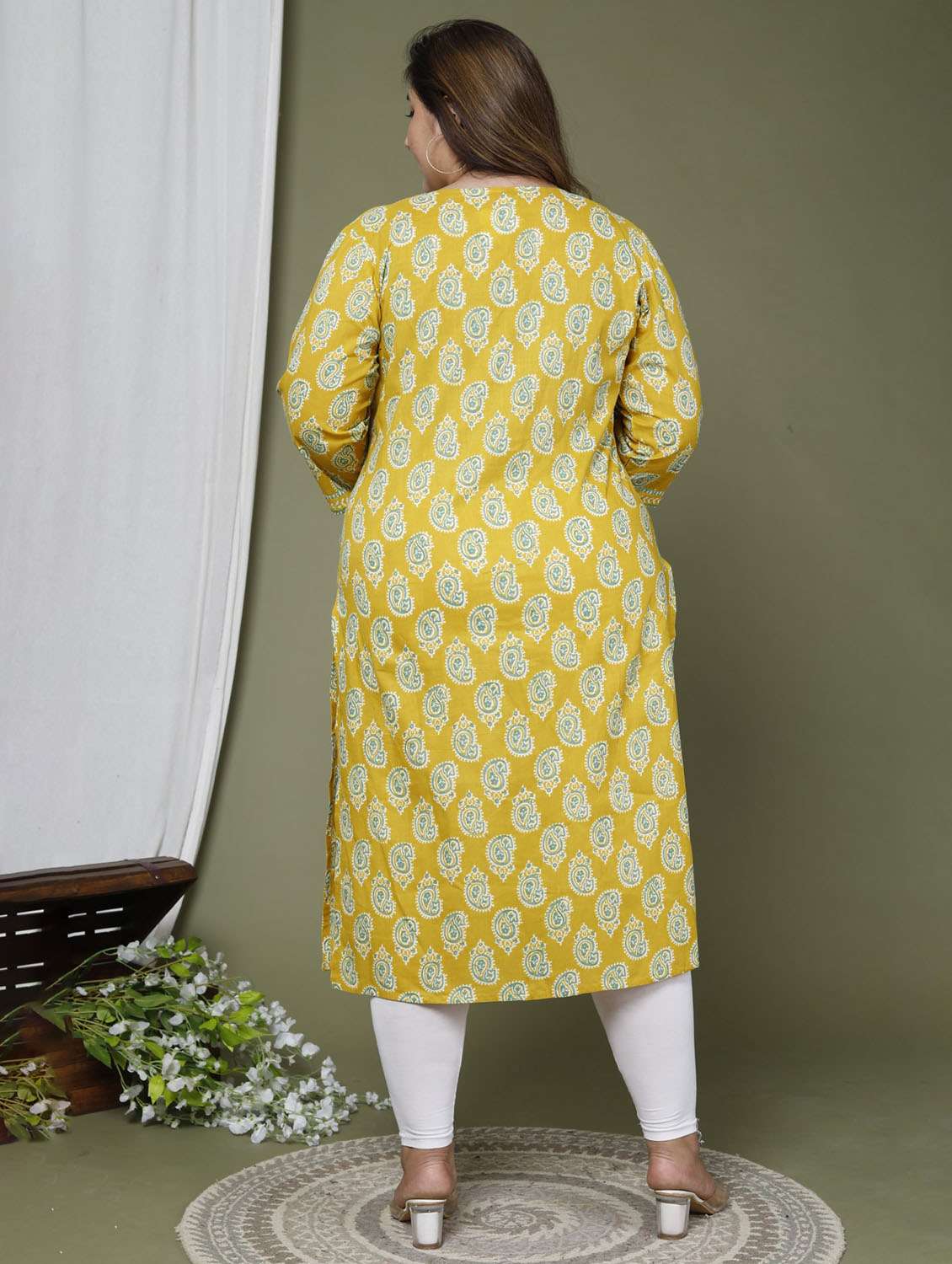 women plus size three quarter sleeve straight kurta - 22076641 -  Standard Image - 2