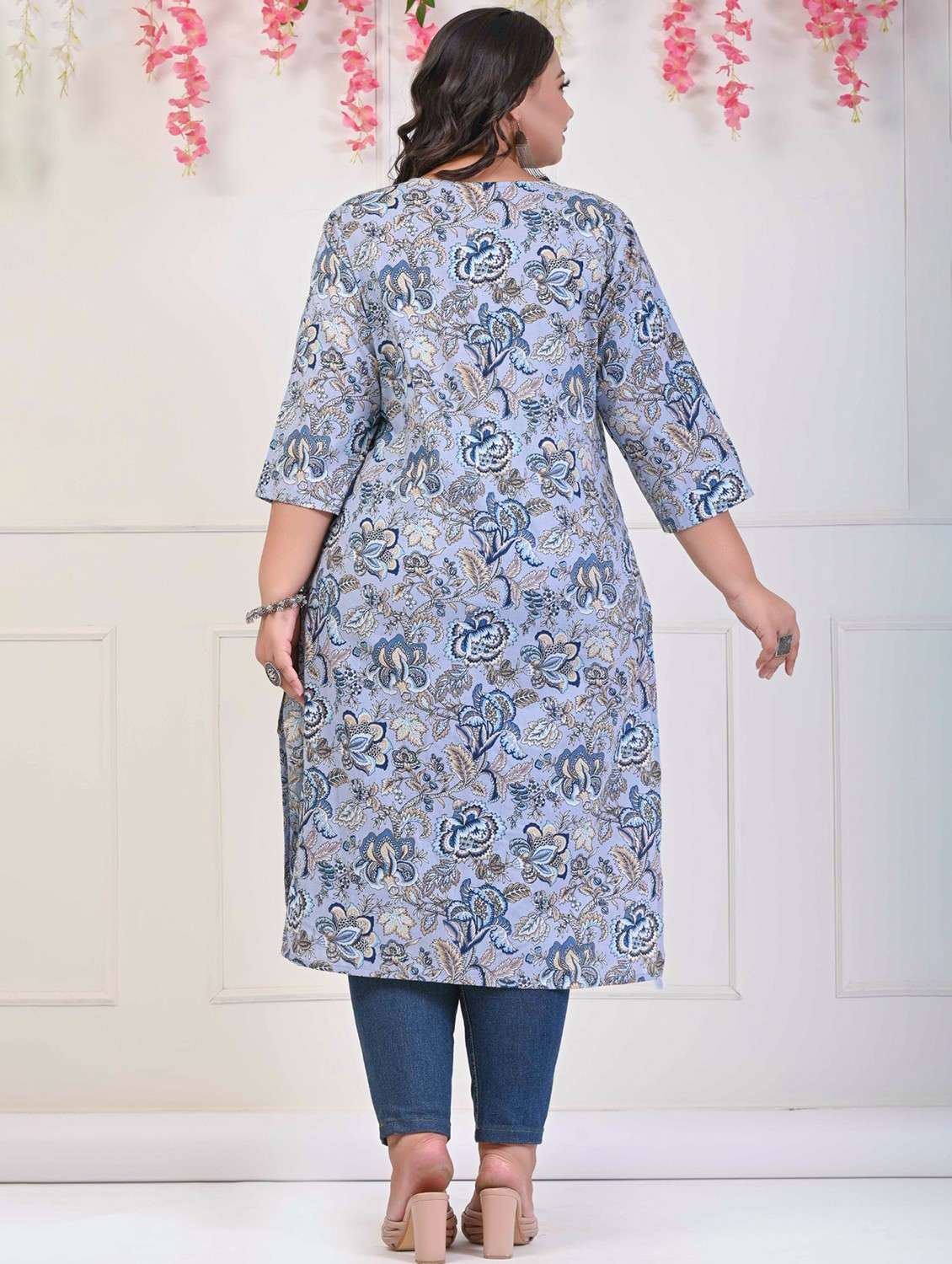 women plus size three quarter sleeve straight kurta - 22076649 -  Standard Image - 2