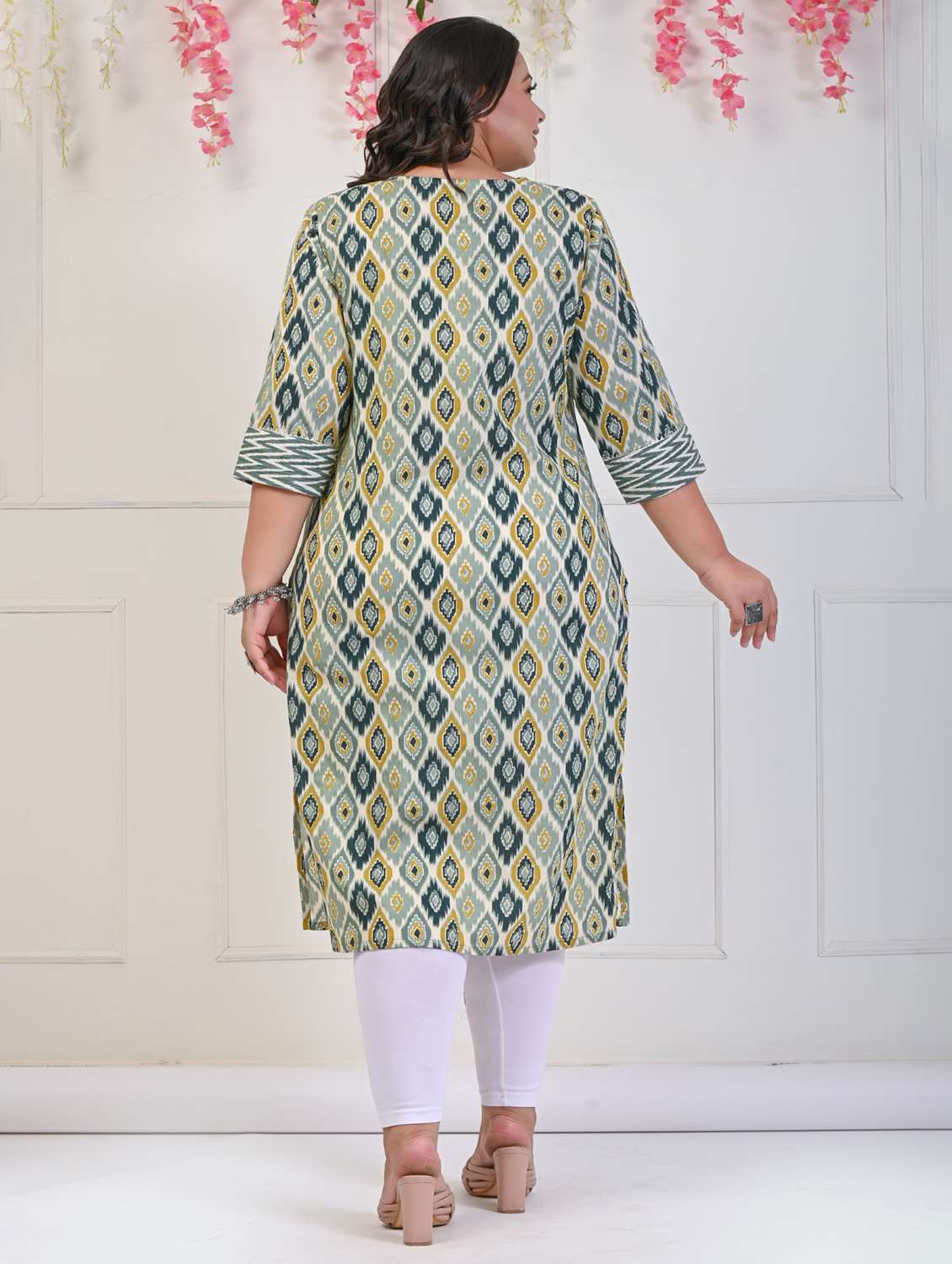 women plus size three quarter sleeve straight kurta - 22076653 - Standard Image - 2