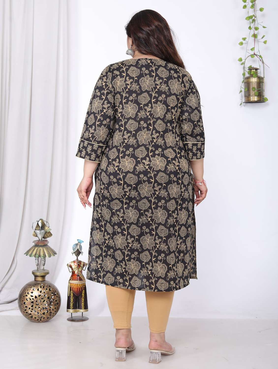women plus size three quarter sleeve straight kurta - 22076660 -  Standard Image - 2