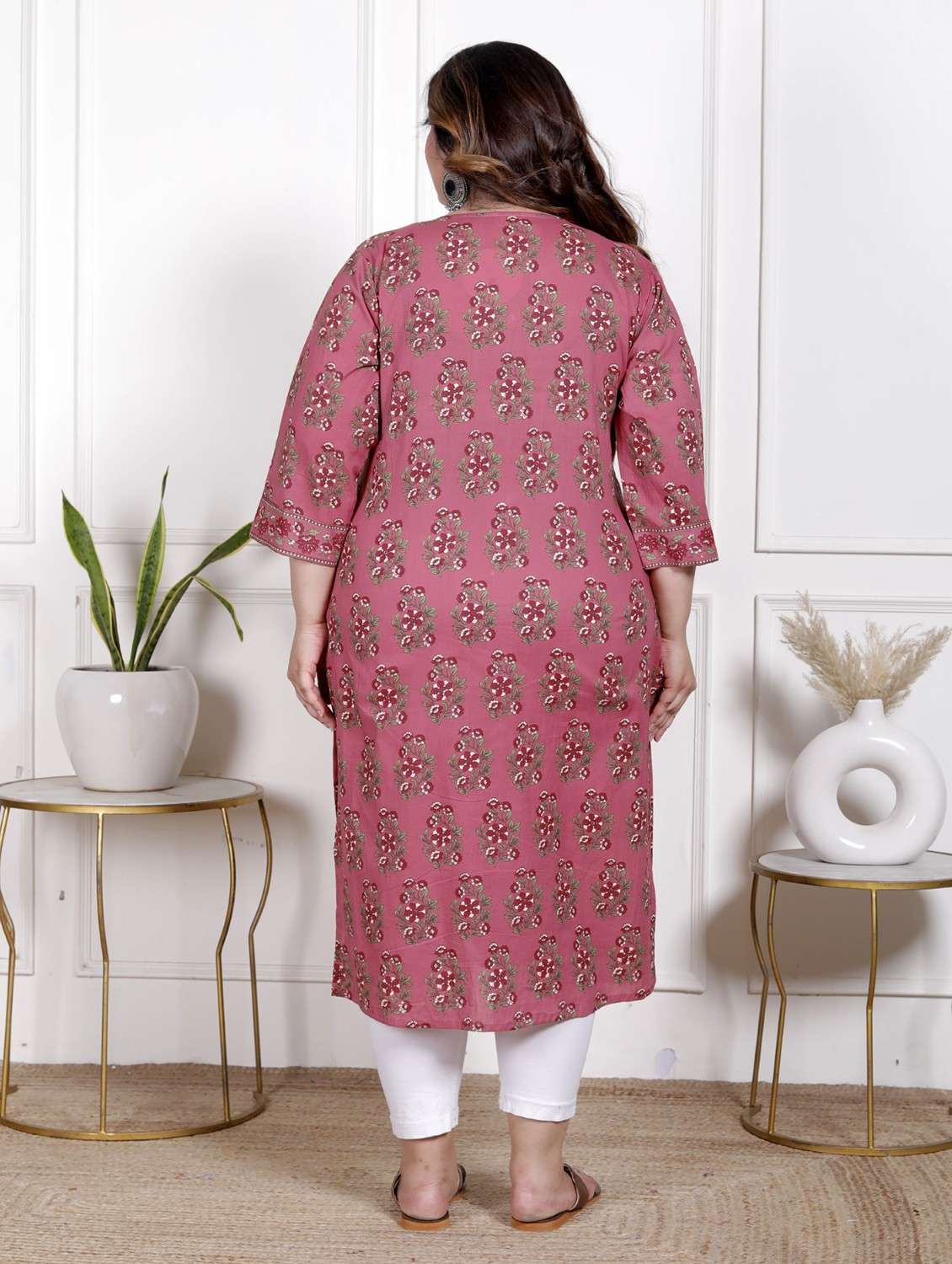 women plus size three quarter sleeve straight kurta - 22076667 -  Standard Image - 2