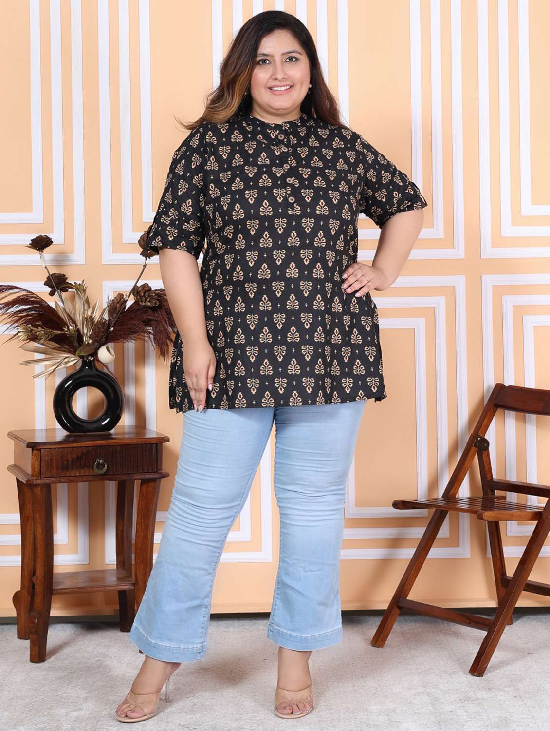 women plus size three quarter sleeve straight kurti