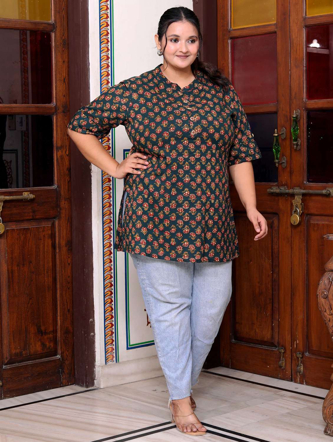 women plus size three quarter sleeve straight kurti