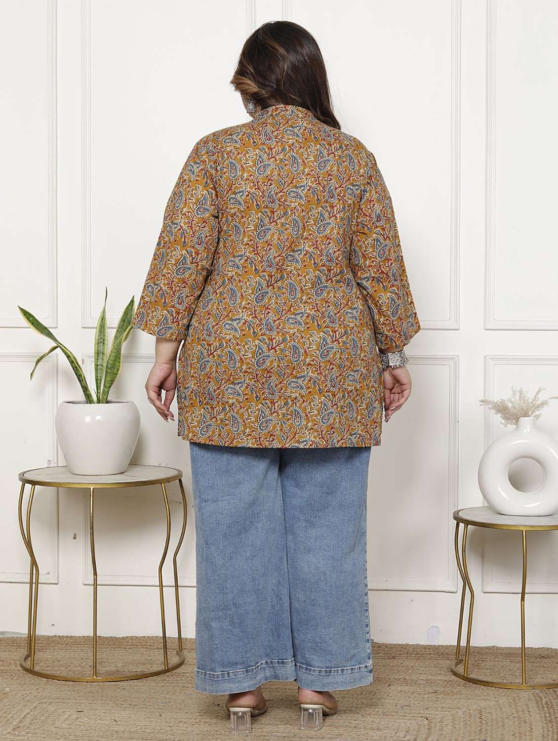 women plus size three quarter sleeve straight kurti - 22076681 -  Standard Image - 2