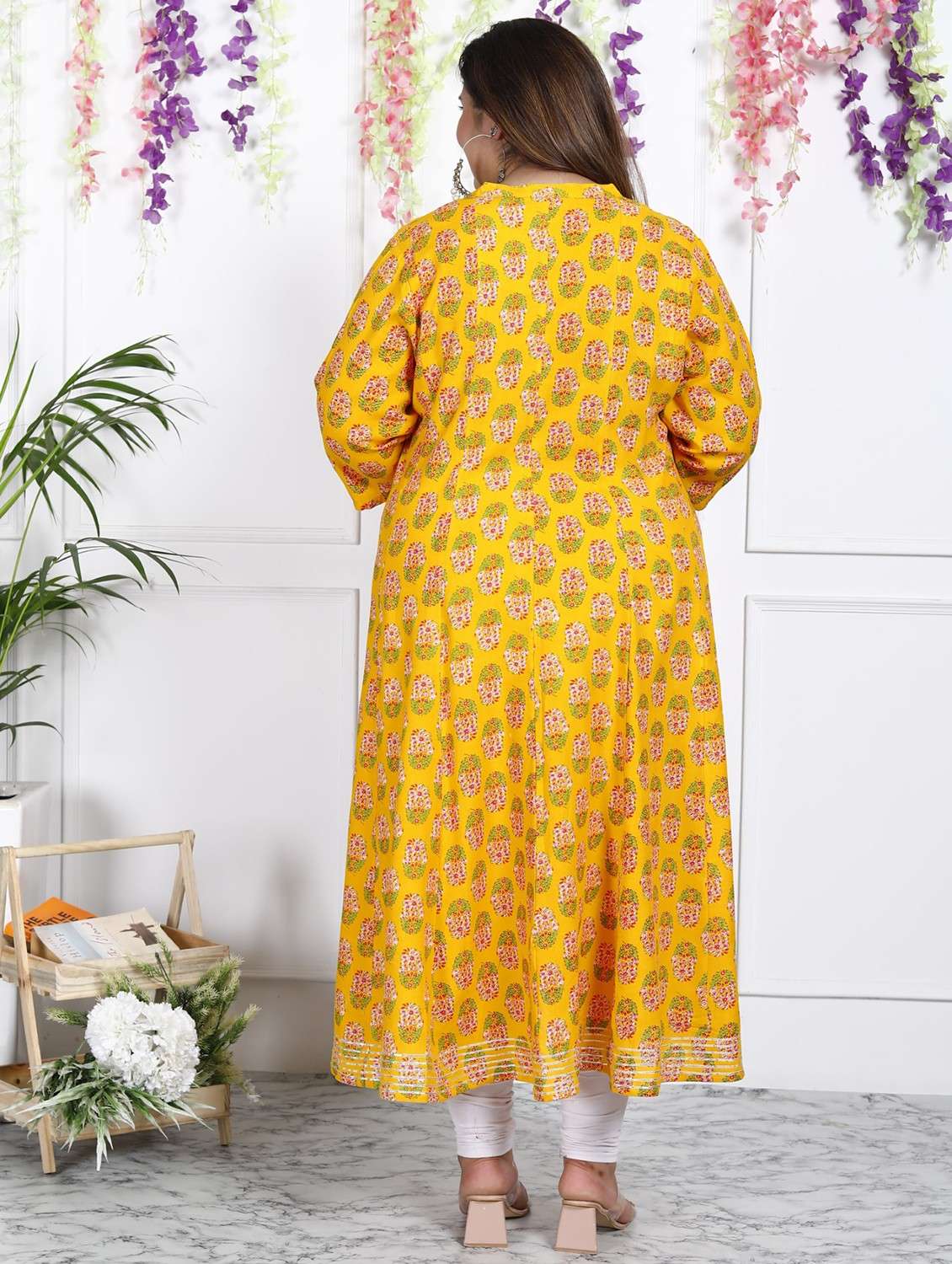 women printed three quarter sleeve a-line kurta - 22076746 -  Standard Image - 2