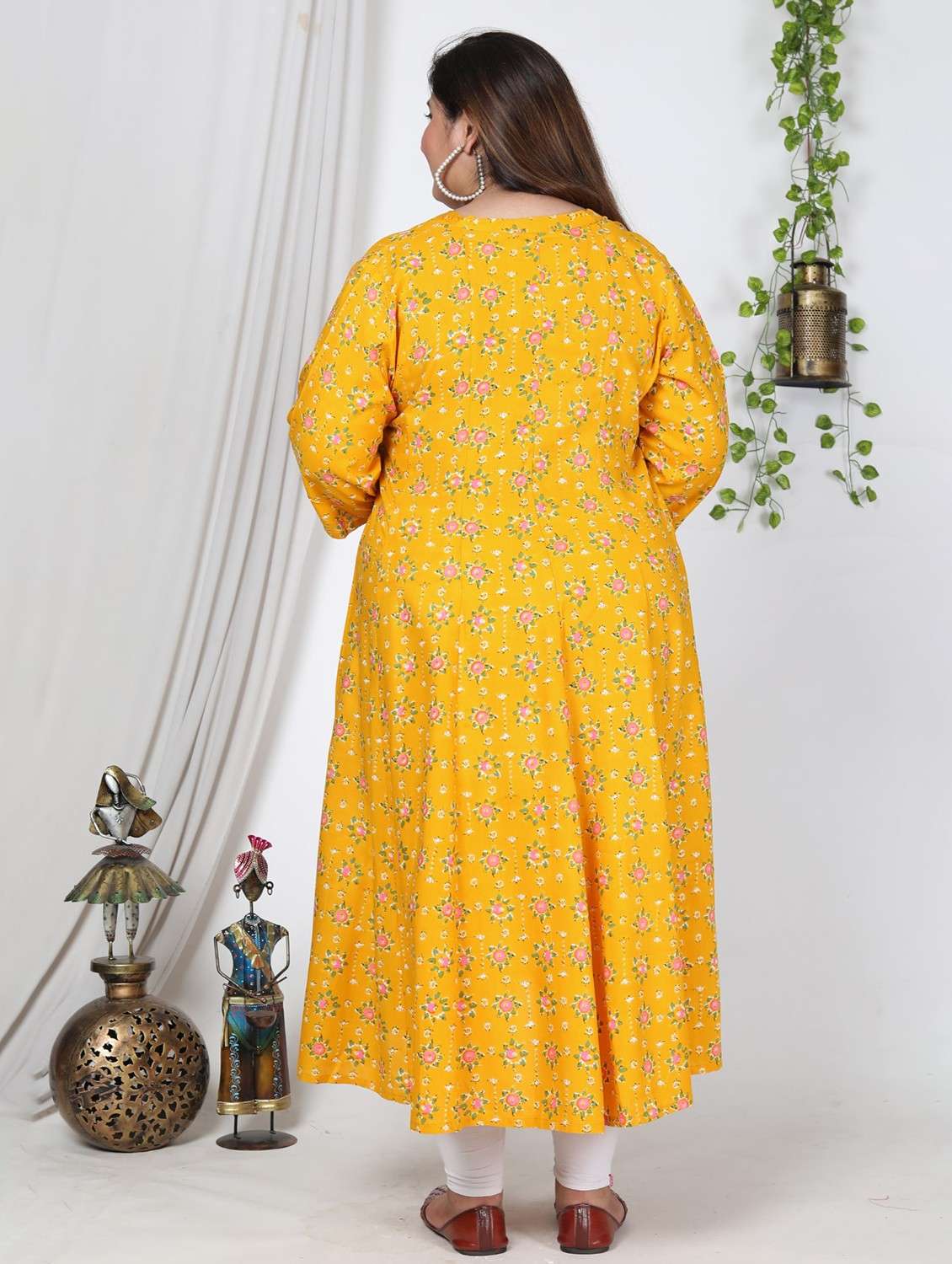 women printed three quarter sleeve flared kurta - 22076785 -  Standard Image - 2