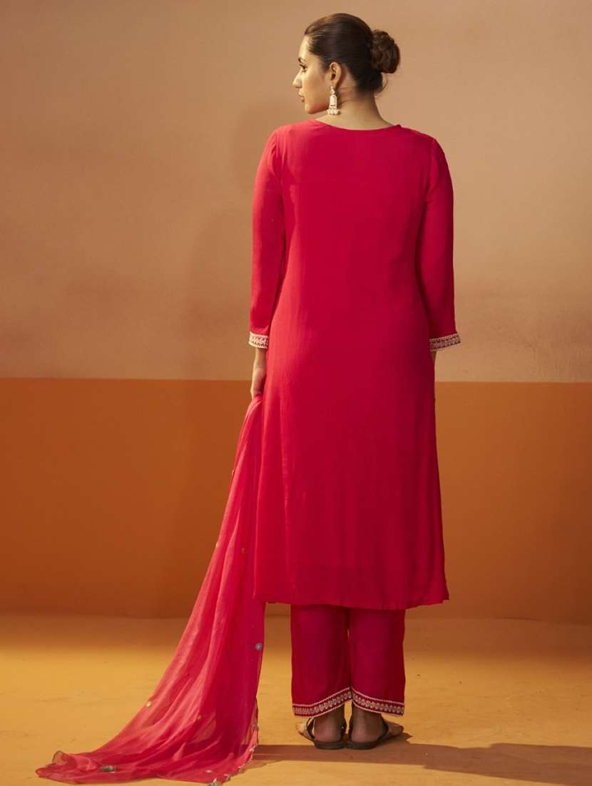 women embroidered long sleeve kurta pant with dupatta set - 22076911 - Standard Image - 2