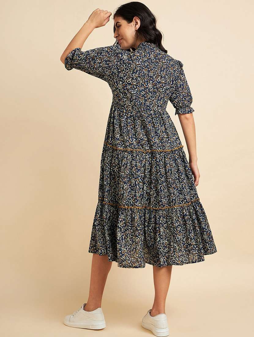 women printed puff sleeve tiered dress - 22077630 - Standard Image - 2