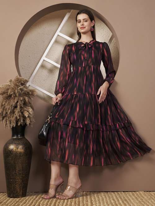 women printed three quarter sleeve tiered dress - 22077813 - Standard Image - 0