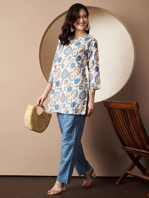 women printed three quarter sleeve co-ord set - 22078243 -  Standard Image - 0