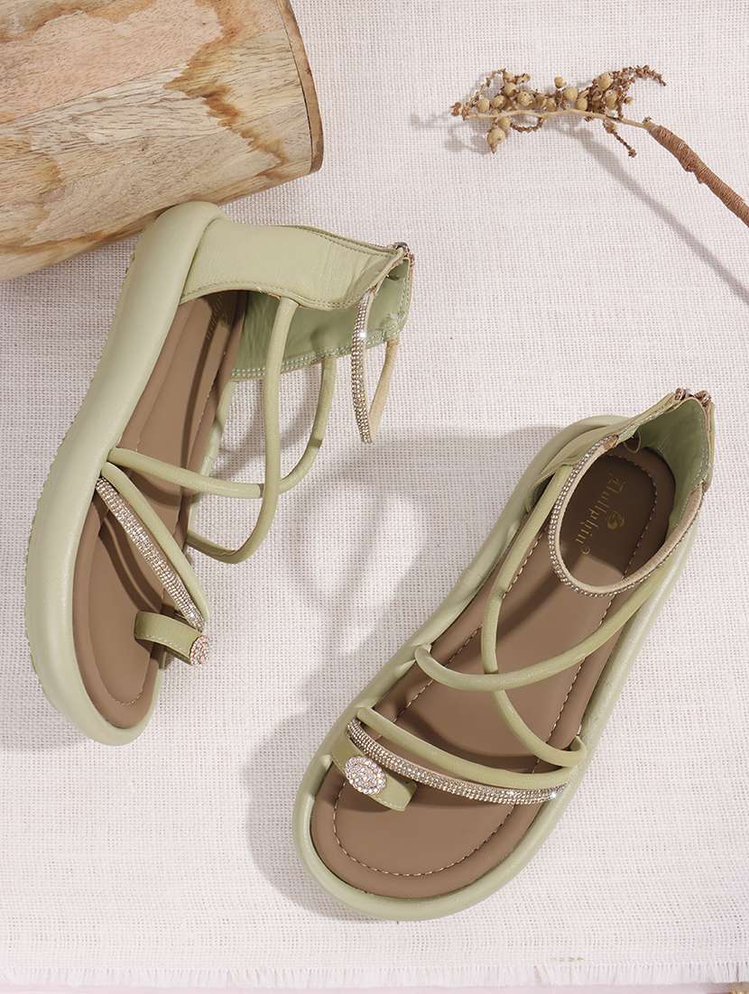 women solid strappy gladiator flats - 22078344 - Zoom Image - 0