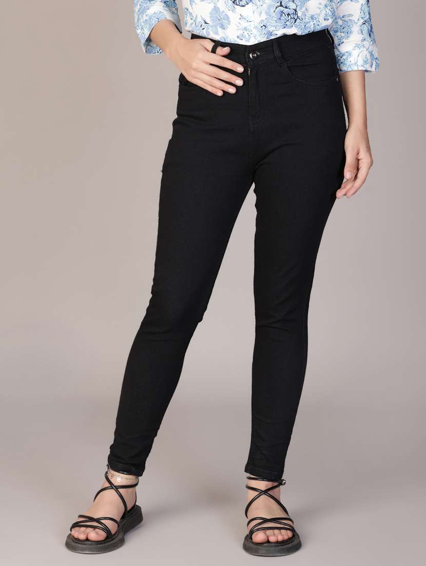 women black solid rise slim fit jean