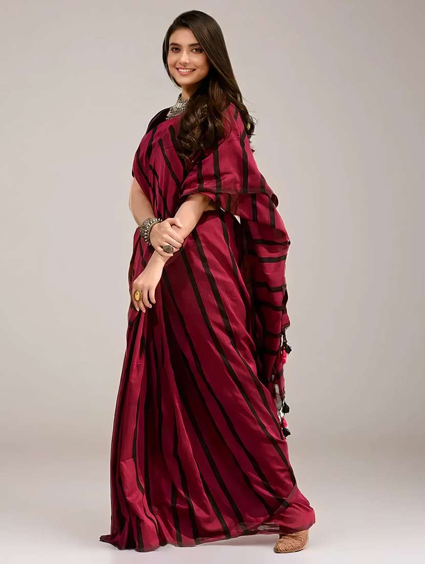 women magenta handloom saree with blouse - 22079287 -  Standard Image - 2