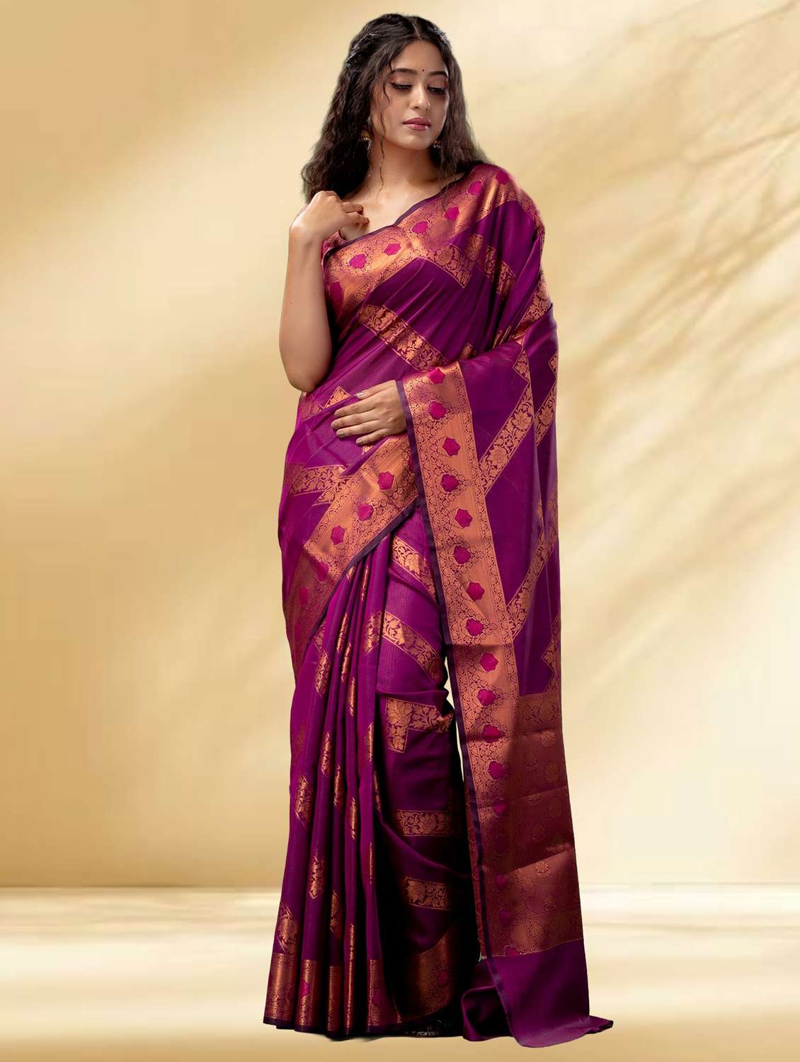 women self design bordered saree with blouse - 22079315 -  Standard Image - 2