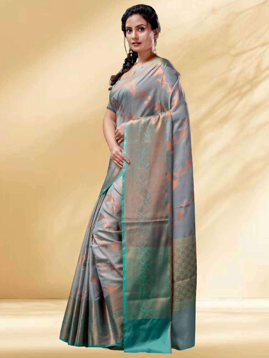 women self design bordered saree with blouse - 22079316 -  Standard Image - 2