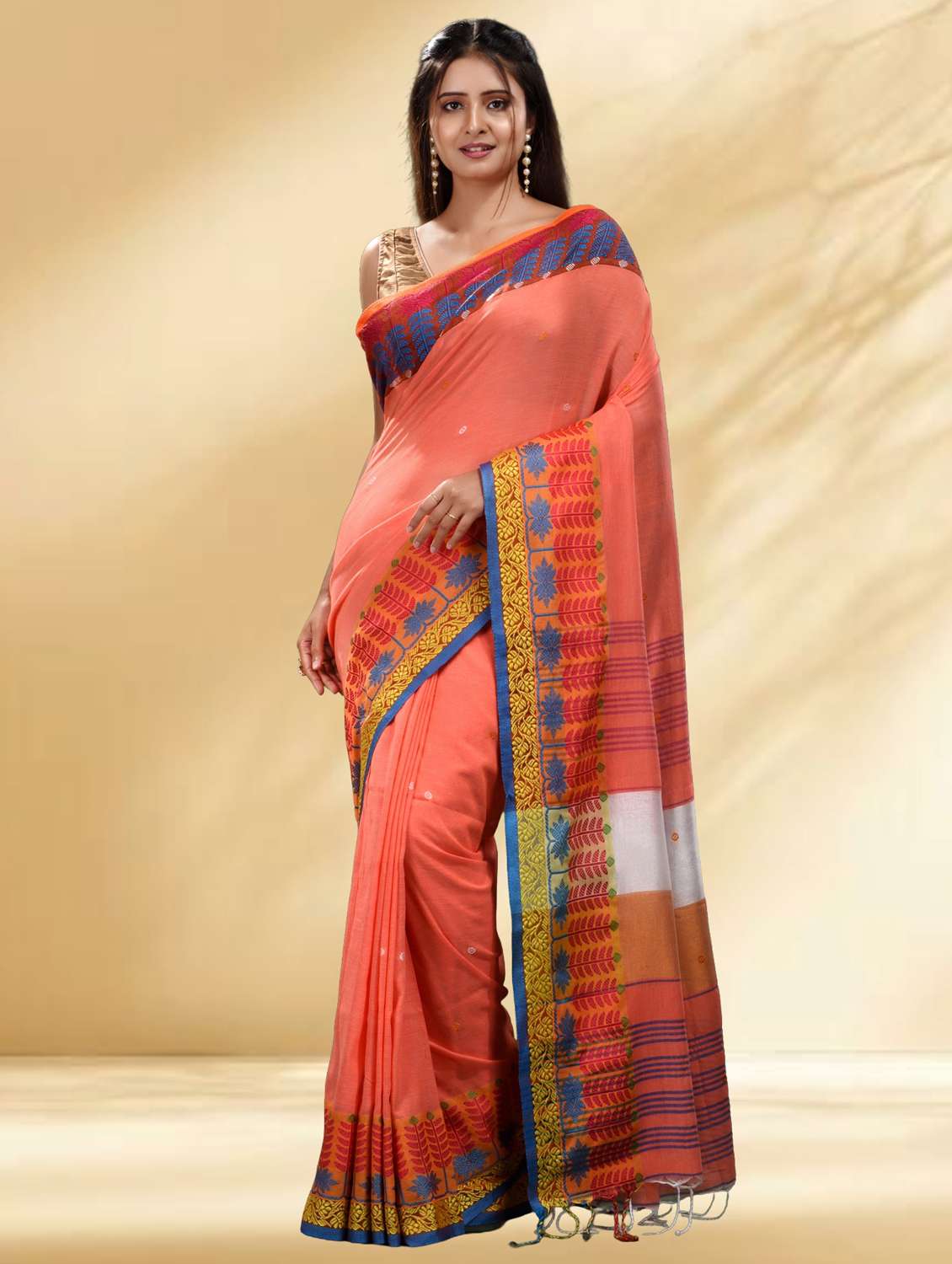 women self design handloom saree with blouse - 22079329 -  Standard Image - 2