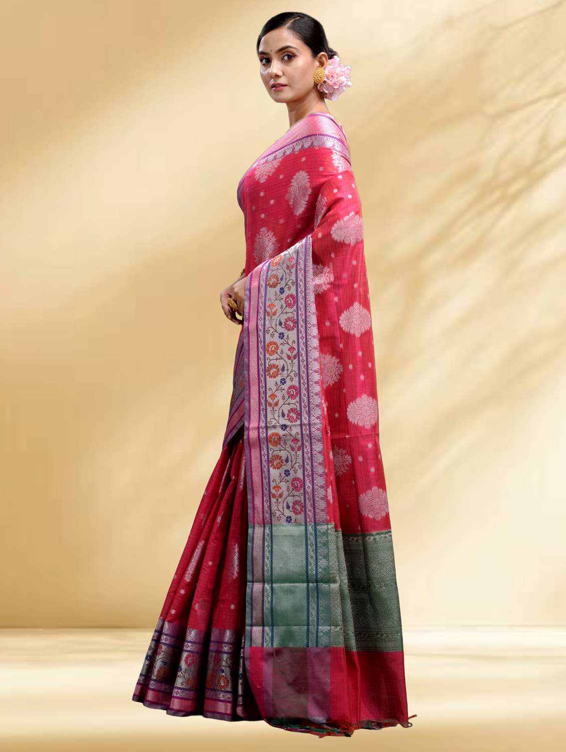 women self design handloom saree with blouse - 22079339 -  Standard Image - 2